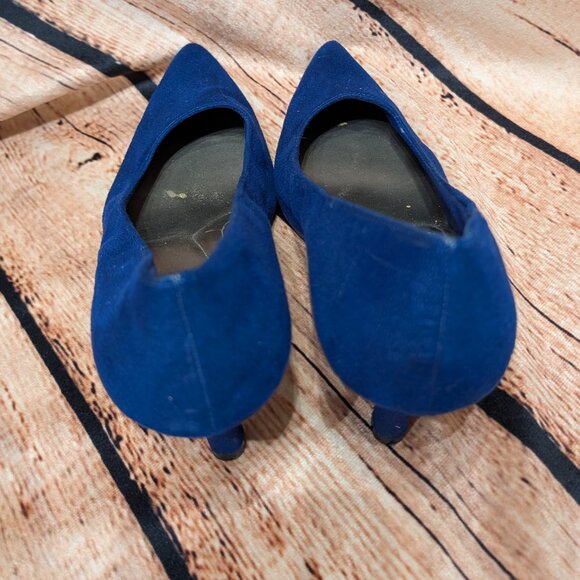 Predictions Comfort Plus Blue Pointed Toe Heels - Picture 3 of 7